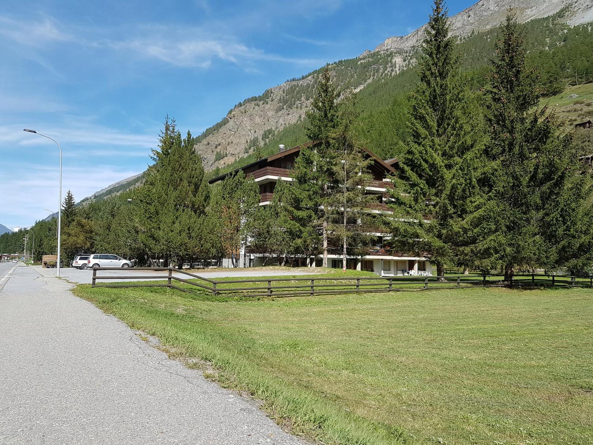 Monte Rosa Taesch, Apartments Mit Wellness Bereich 외부 사진