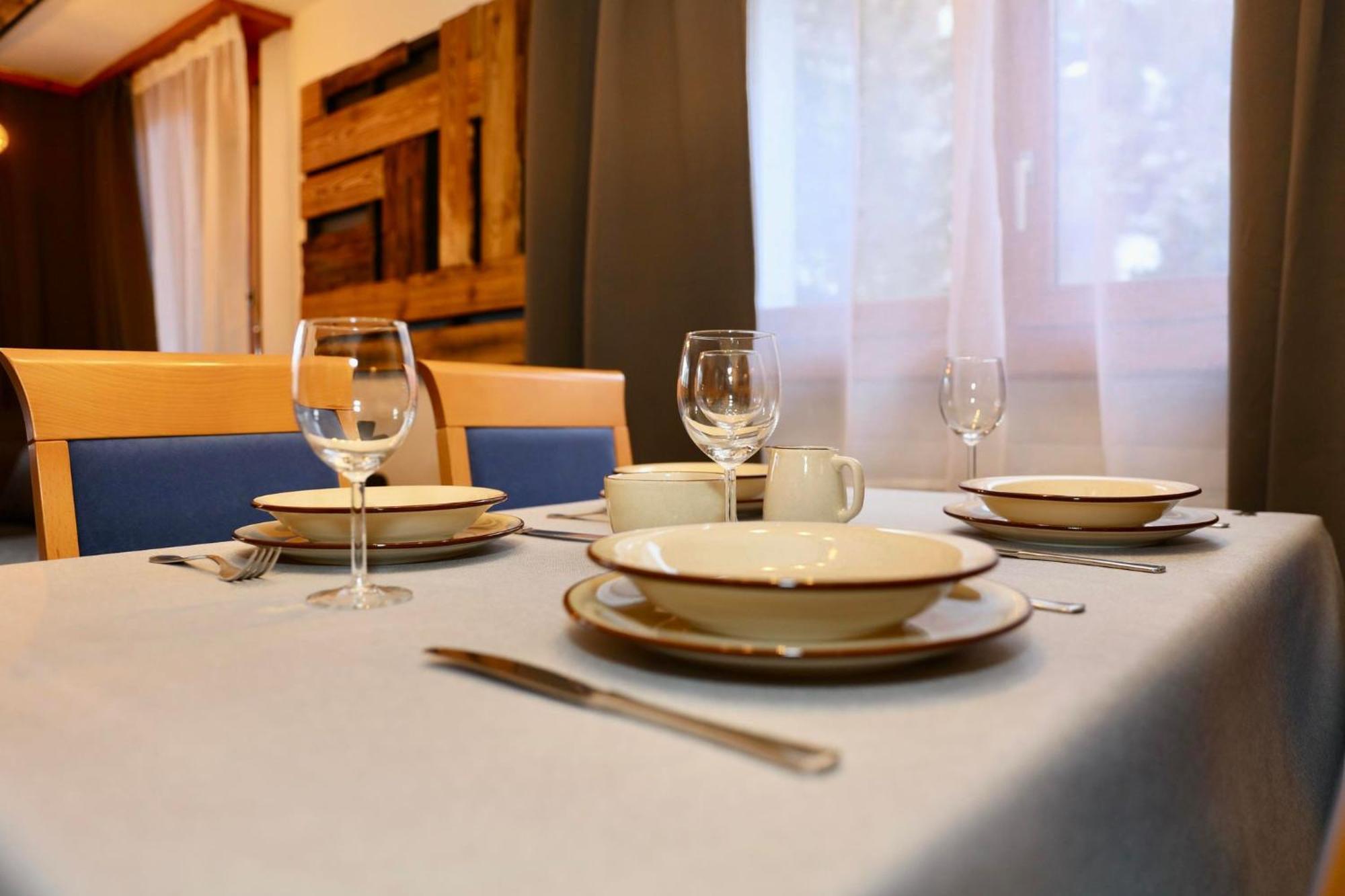 Monte Rosa Taesch, Apartments Mit Wellness Bereich 객실 사진